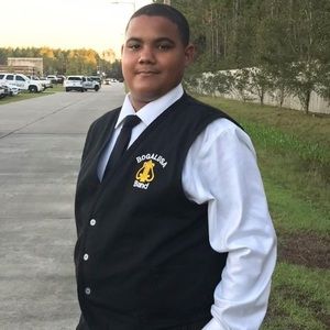 Meet your Posher, Angelia